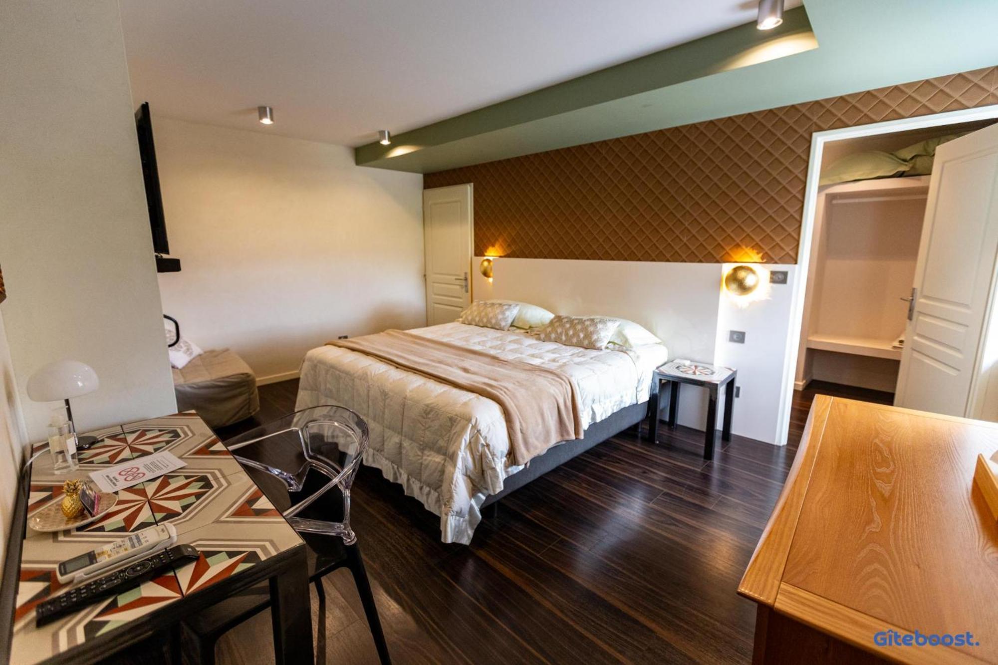 Le Val Des Sens Hotel Chatte Ngoại thất bức ảnh
